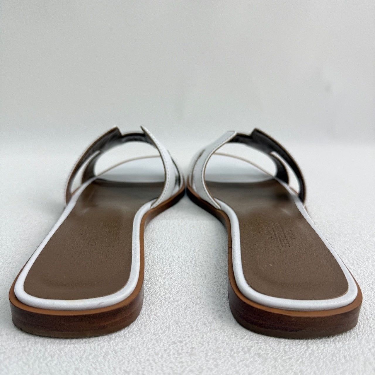 Hermes Hermès Oran Leather Sandals Size 35.5 Size US 5.5 / IT 35.5 - 6 Thumbnail