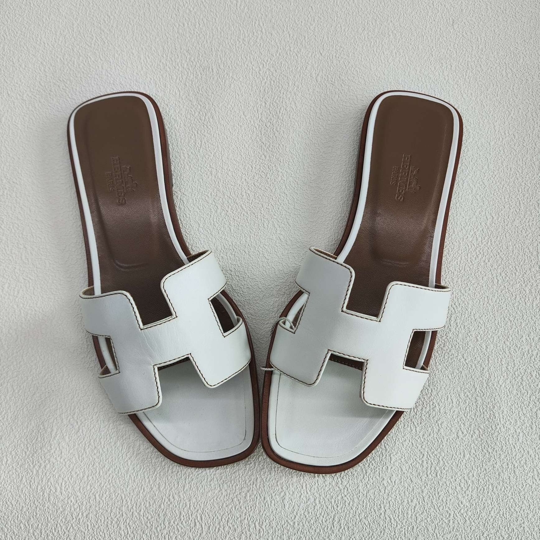 Hermes Hermès Oran Sandals Size 35 Size US 5 / IT 35 - 10 Thumbnail