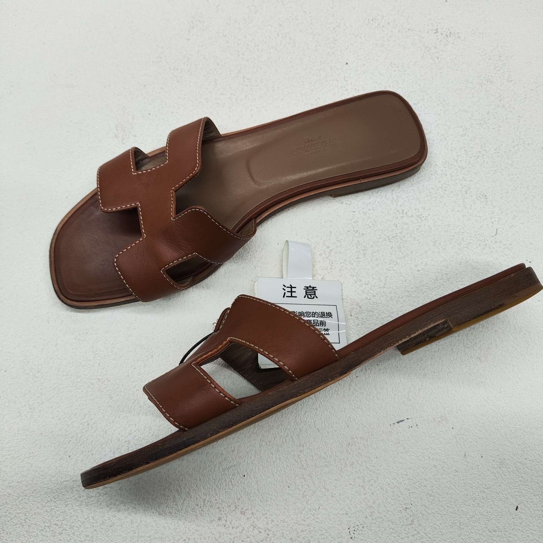 Hermes Hermès Brown Leather Oran Sandals Size 37 Size US 7 / IT 37 - 9 Thumbnail