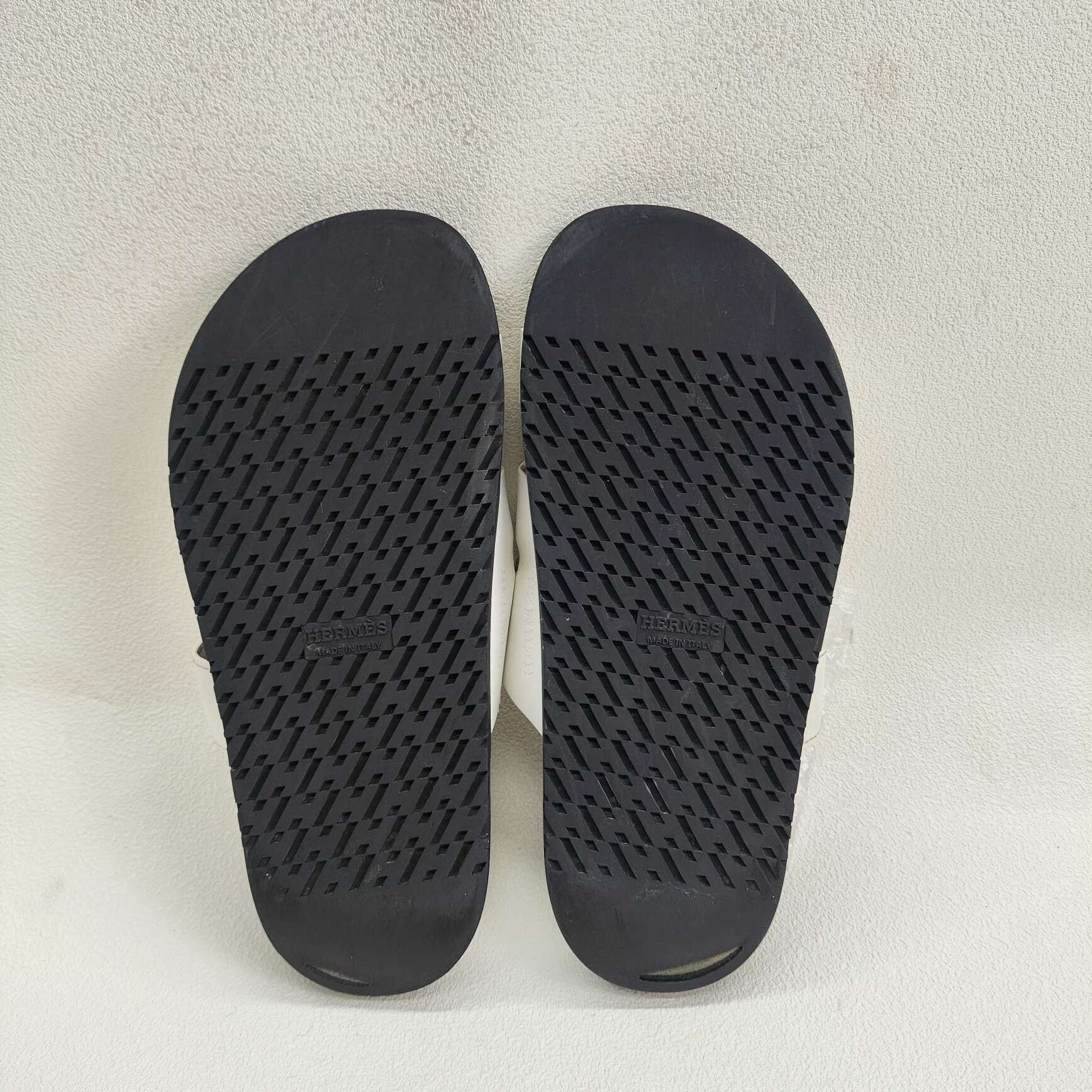 Hermes Hermès Chypre Sandals Size 33 Size US 4 / IT 34 - 8 Thumbnail