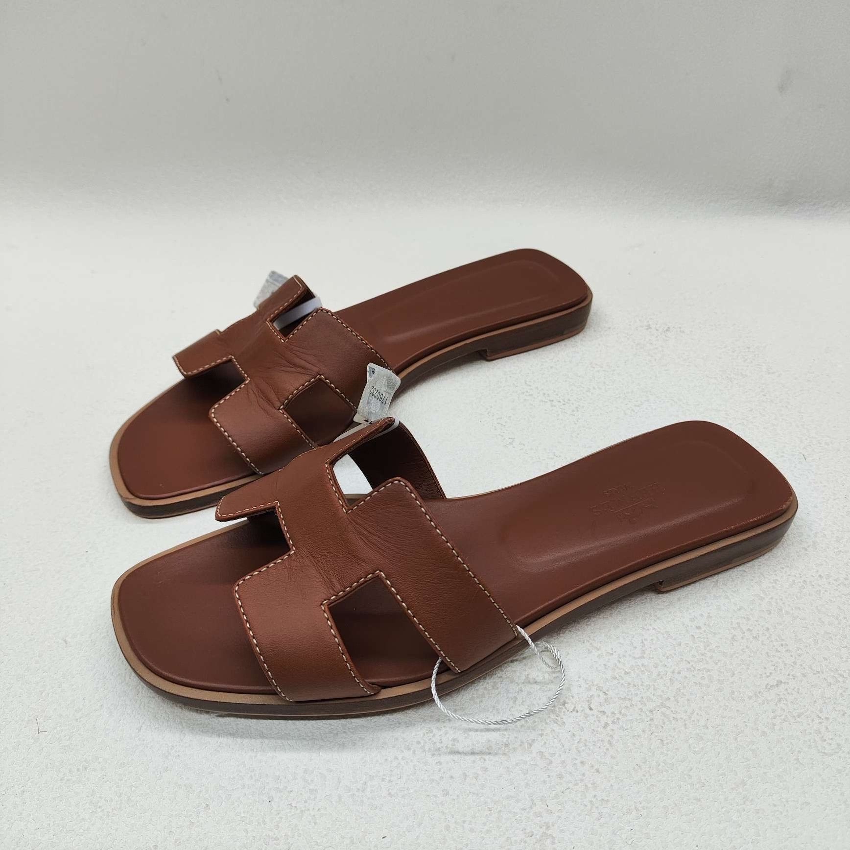 Hermes Hermès Oran Leather Sandals Size 36.5 Size US 6.5 / IT 36.5 - 2 Thumbnail