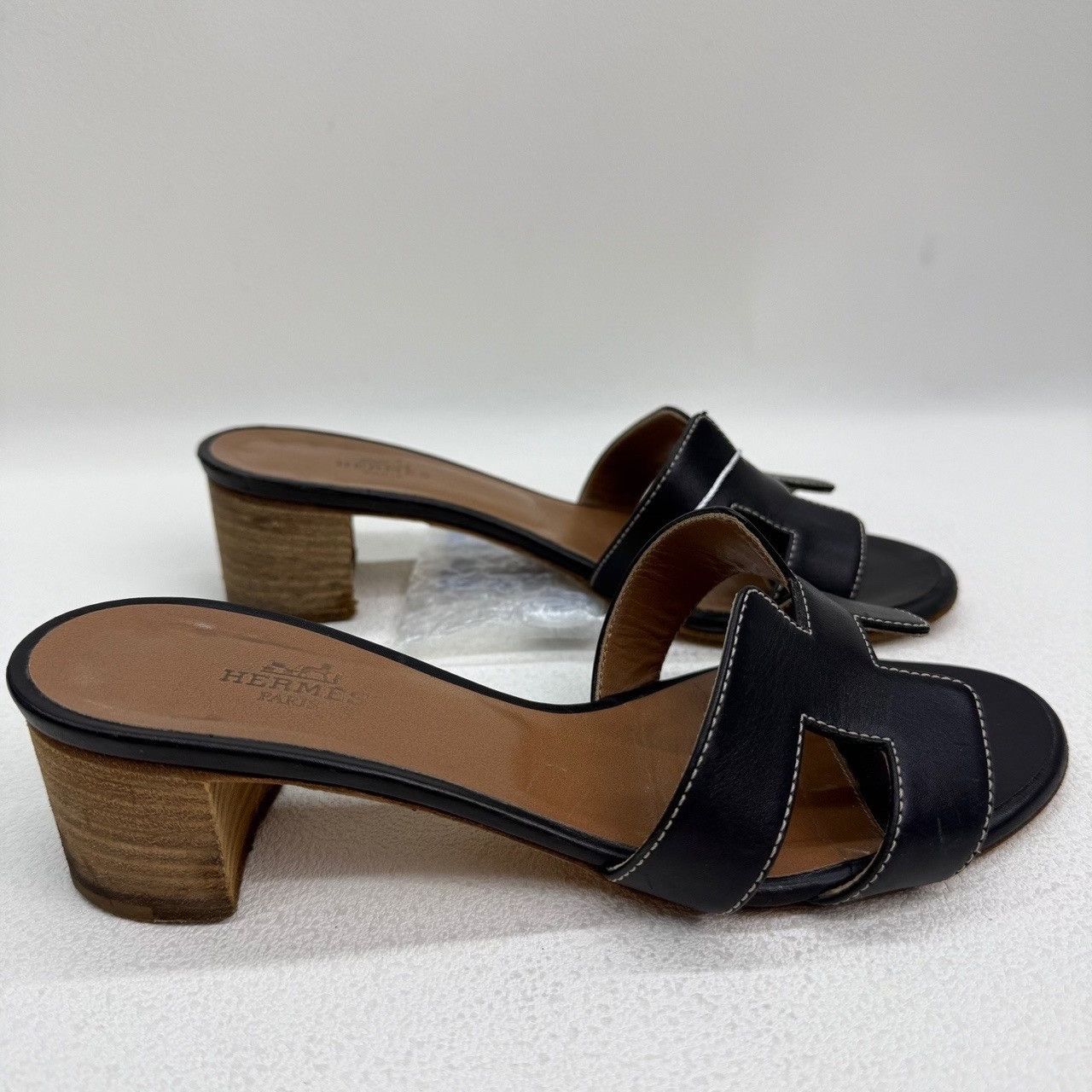 Hermes Hermes Oasis Leather Sandals Size 36 Size US 5 / IT 35 - 5 Thumbnail