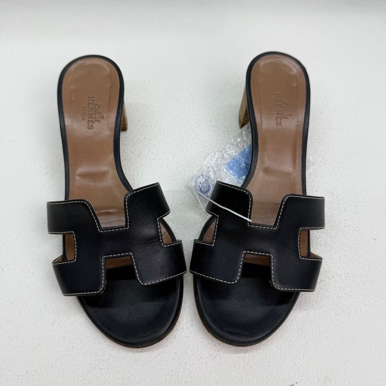 Hermes Hermes Oasis Leather Sandals Size 36 Size US 5 / IT 35 - 10 Thumbnail