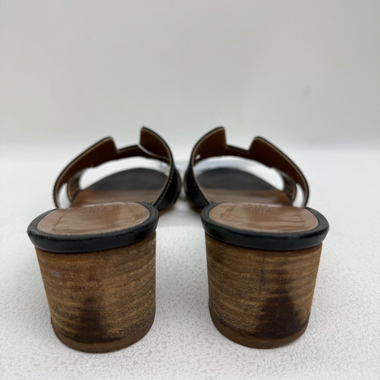 Hermes Hermes Oasis Leather Sandals Size 36 Size US 5 / IT 35 - 6 Thumbnail