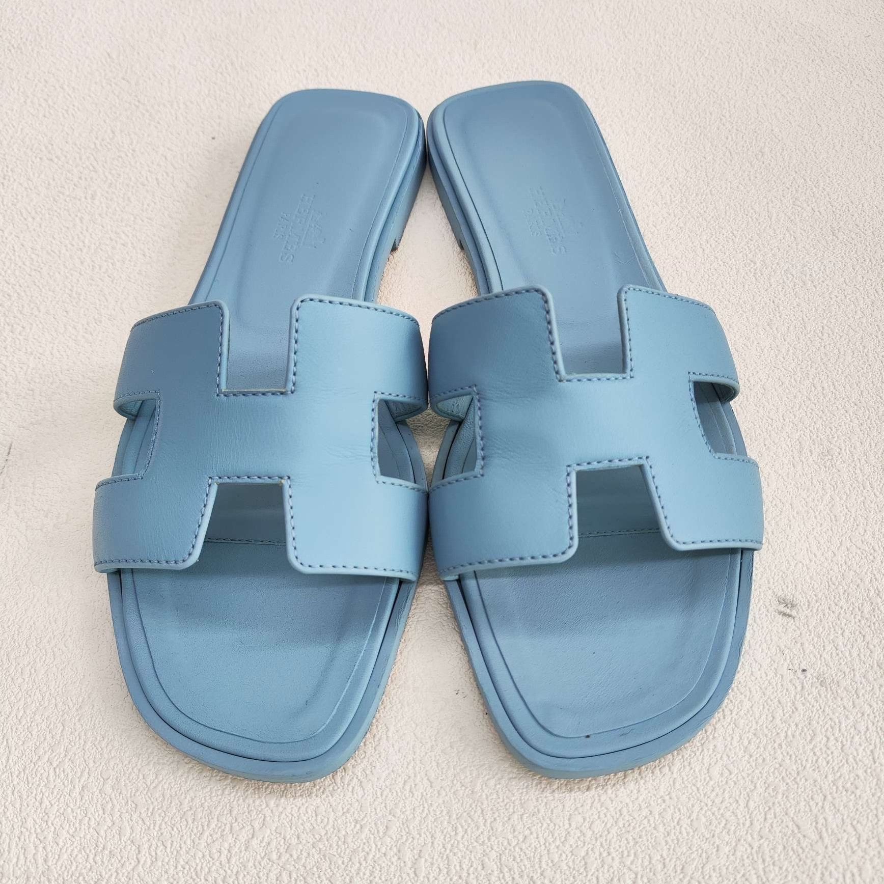 Hermes Hermès Oran Leather Sandals Blue Size 36 Size US 6 / IT 36 - 3 Thumbnail