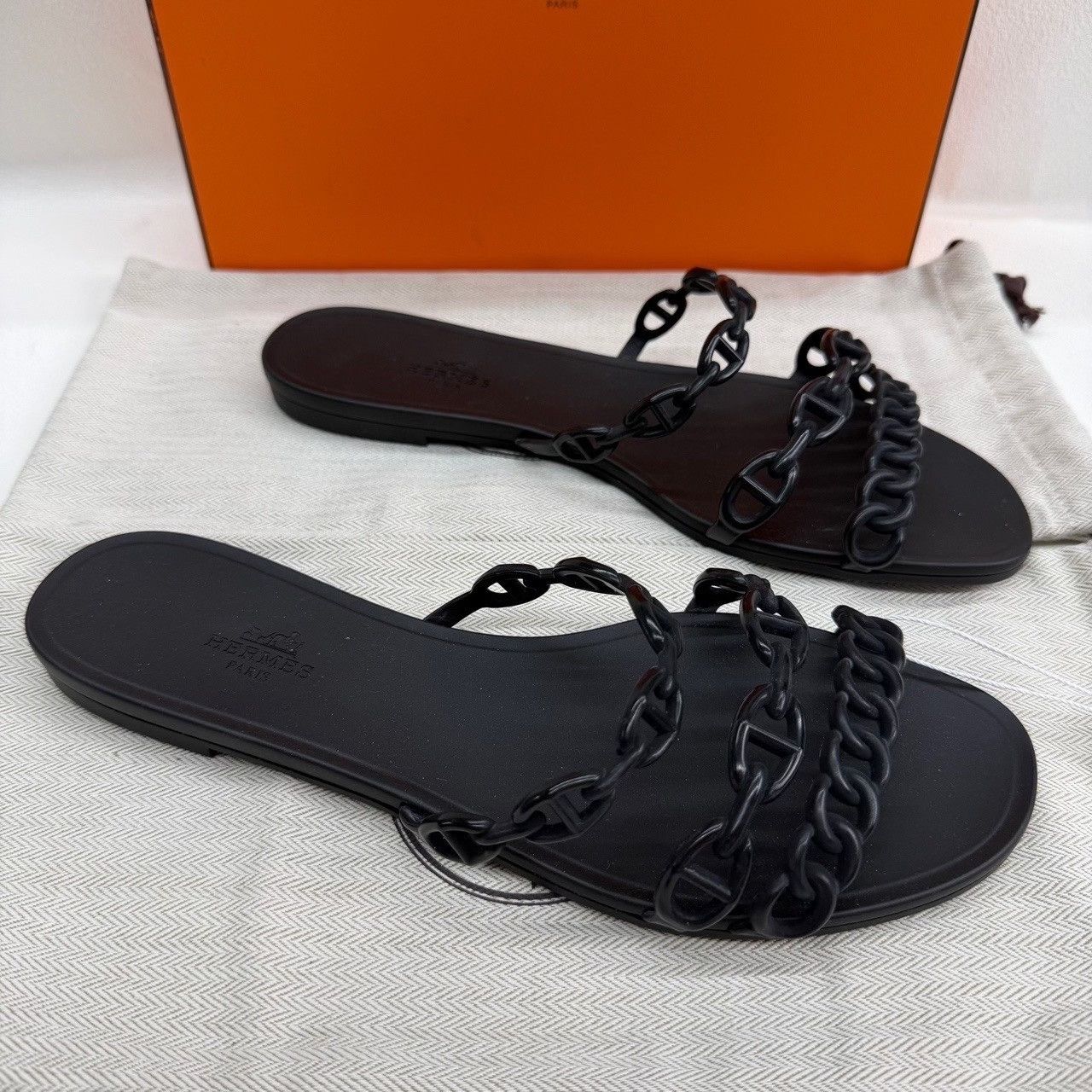 Hermes Hermès Rubber Chain Sandals Size 39 Size US 9 / IT 39 - 4 Thumbnail