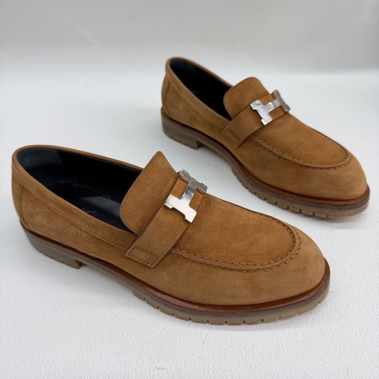 Hermes Hermès Suede H Logo Loafers Size 38 Size US 8 / IT 38 - 4 Thumbnail
