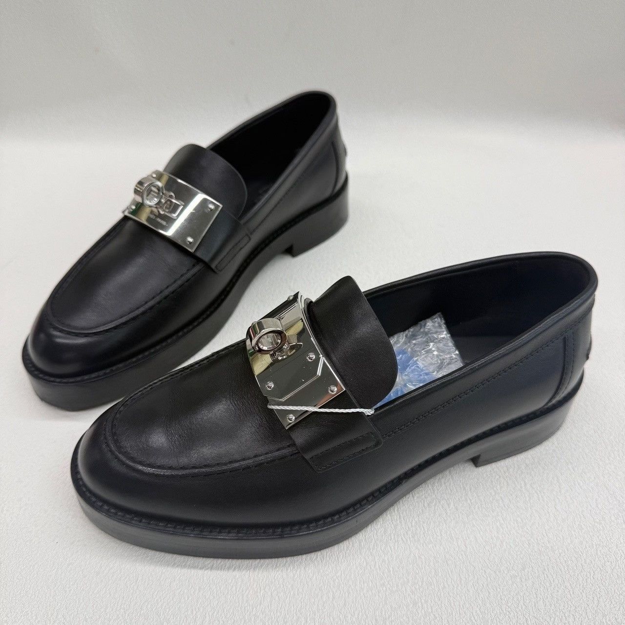 Hermes Hermes Metal Hardware Loafers Size 35.5 Size US 5.5 / IT 35.5 - 2 Thumbnail