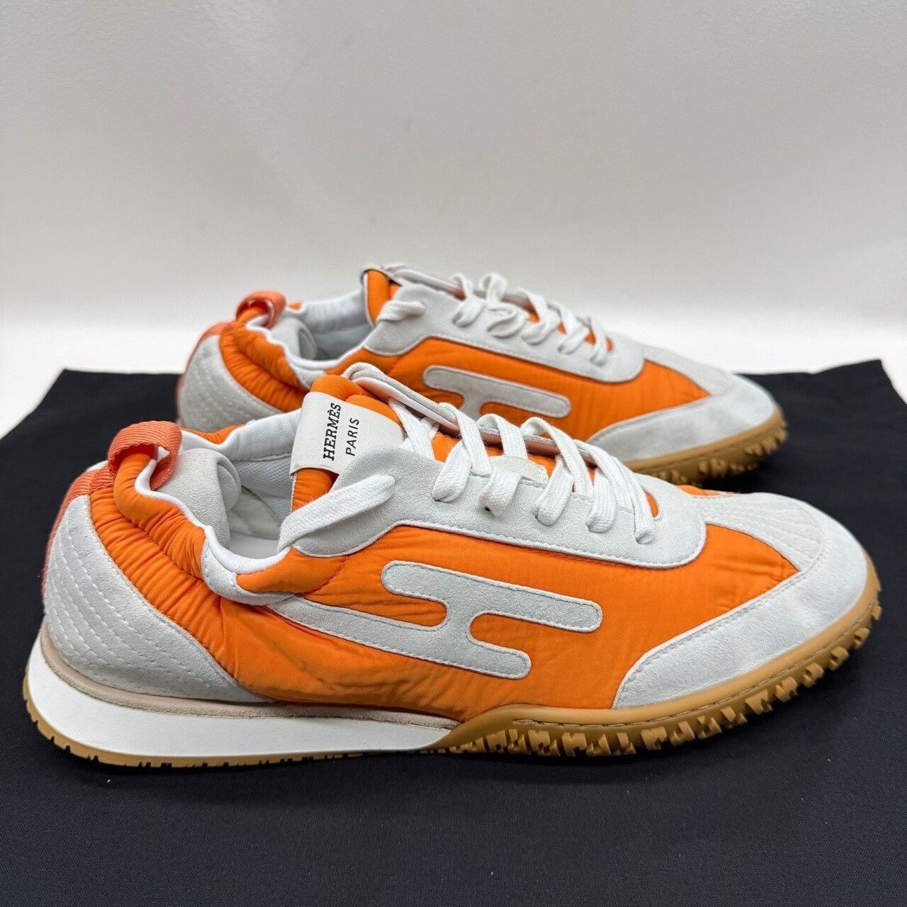 Hermes Hermès Orange Low-Top Sneakers Size US 8 Size US 8 / EU 41 - 5 Thumbnail
