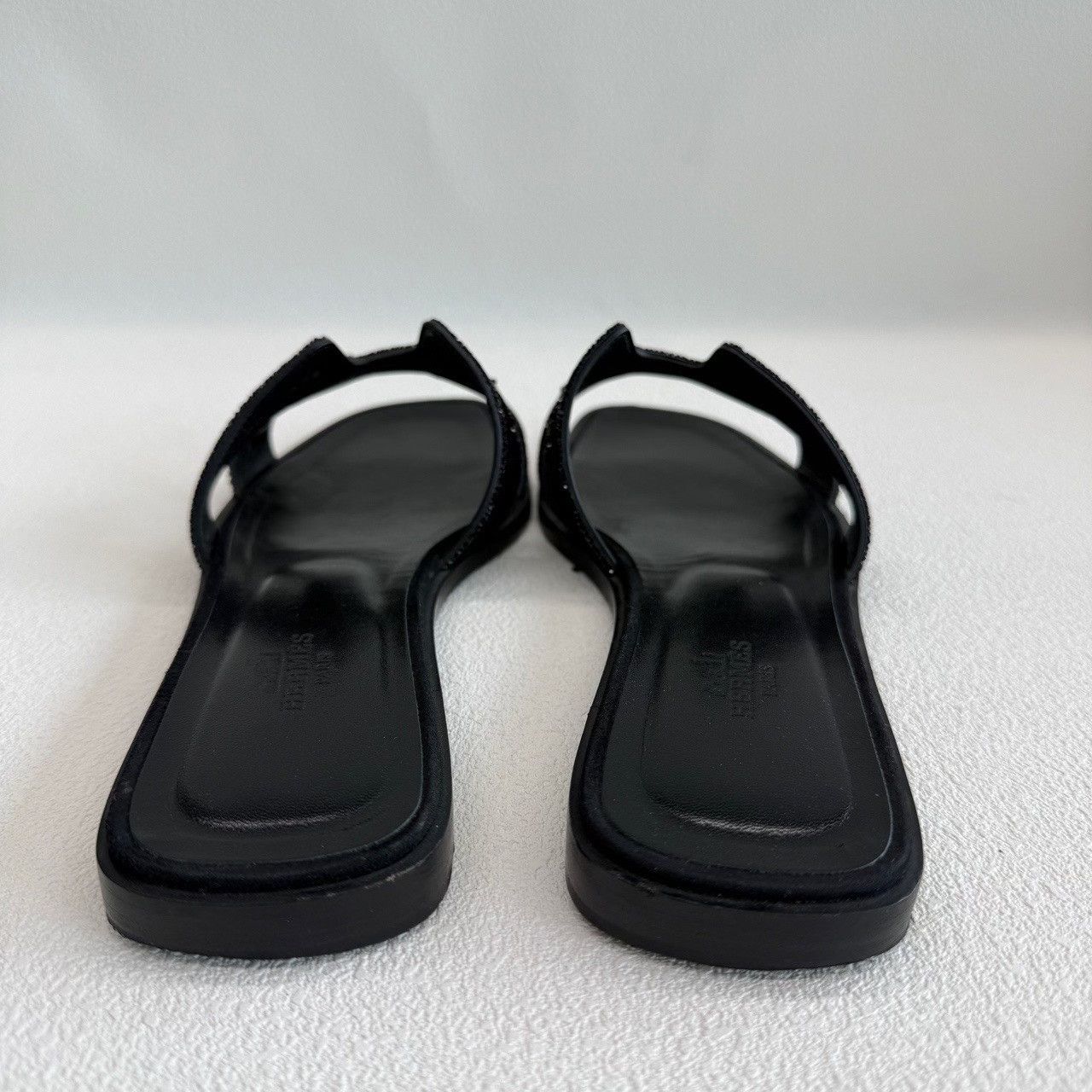 Hermes Hermes Black Suede Crystal Oran Sandals Size 37 Size US 7 / IT 37 - 6 Thumbnail