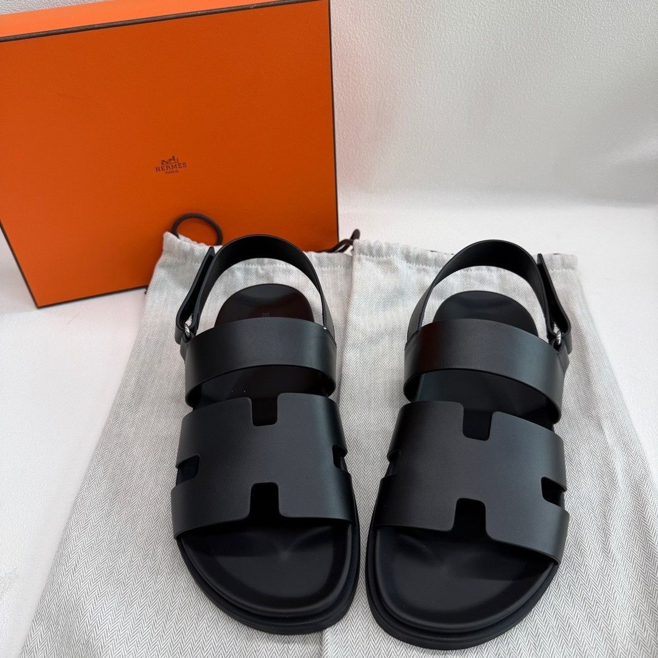 Hermes Hermes Black Leather Sandals Size 42 Size US 9 / EU 42 - 2 Thumbnail