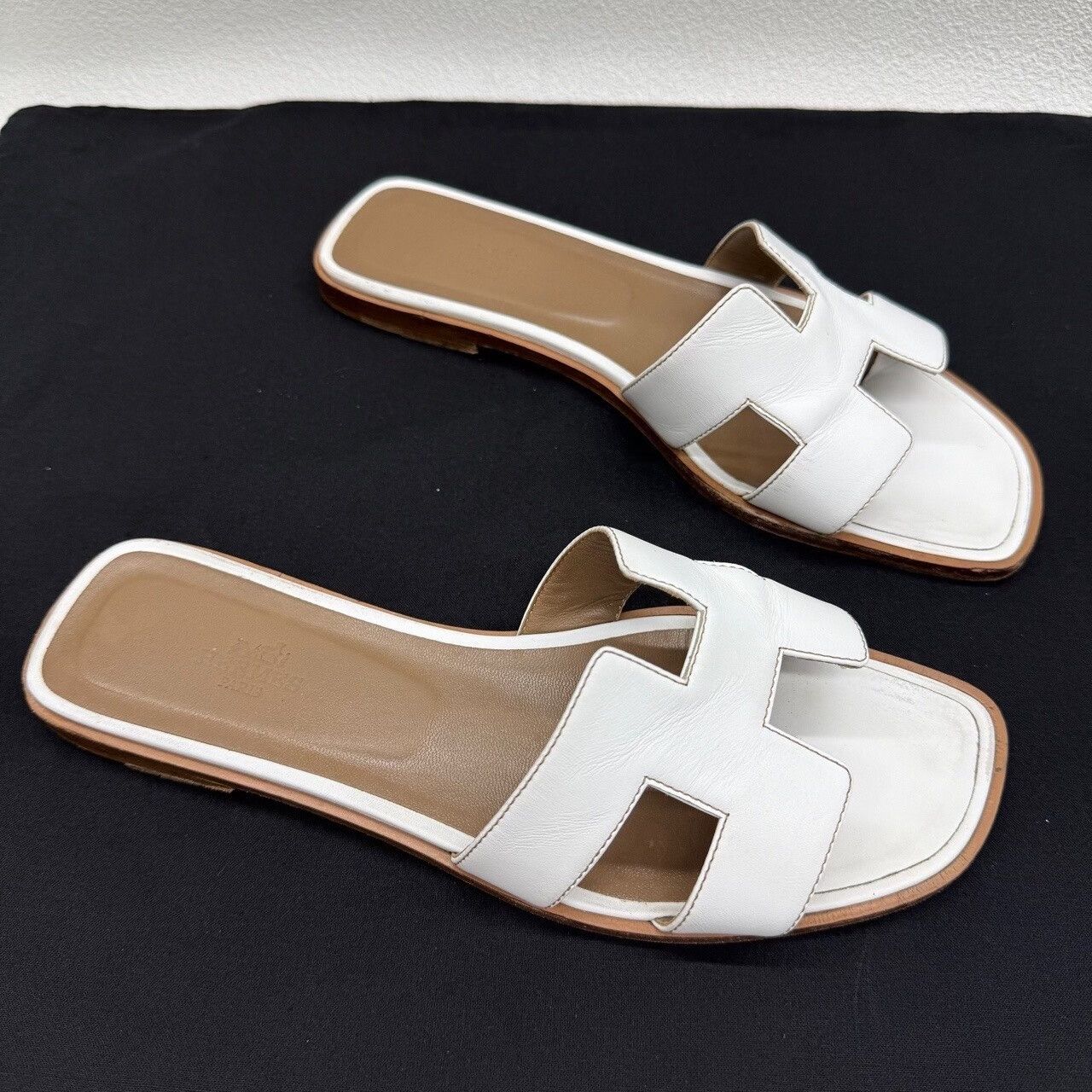 Hermes Hermès Oran Leather Sandals Size 39.5 Size US 9.5 / IT 39.5 - 4 Thumbnail