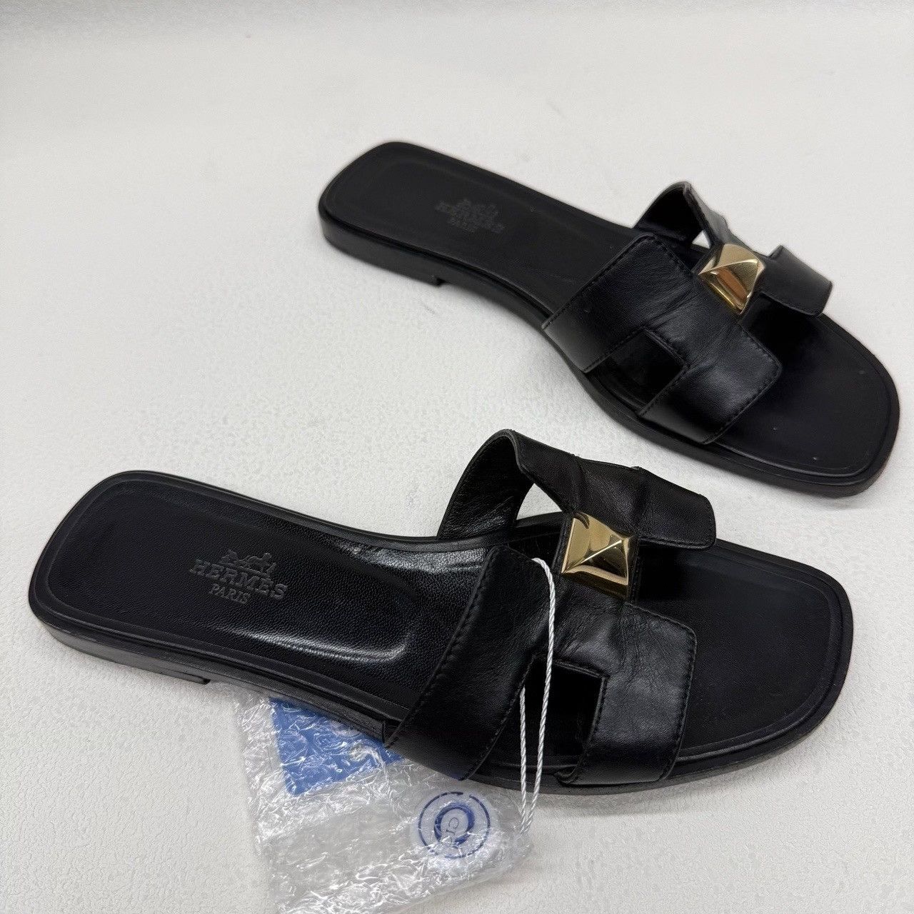 Hermes Hermes Black Studded Leather Sandals Size 36 Size US 6 / IT 36 - 4 Thumbnail