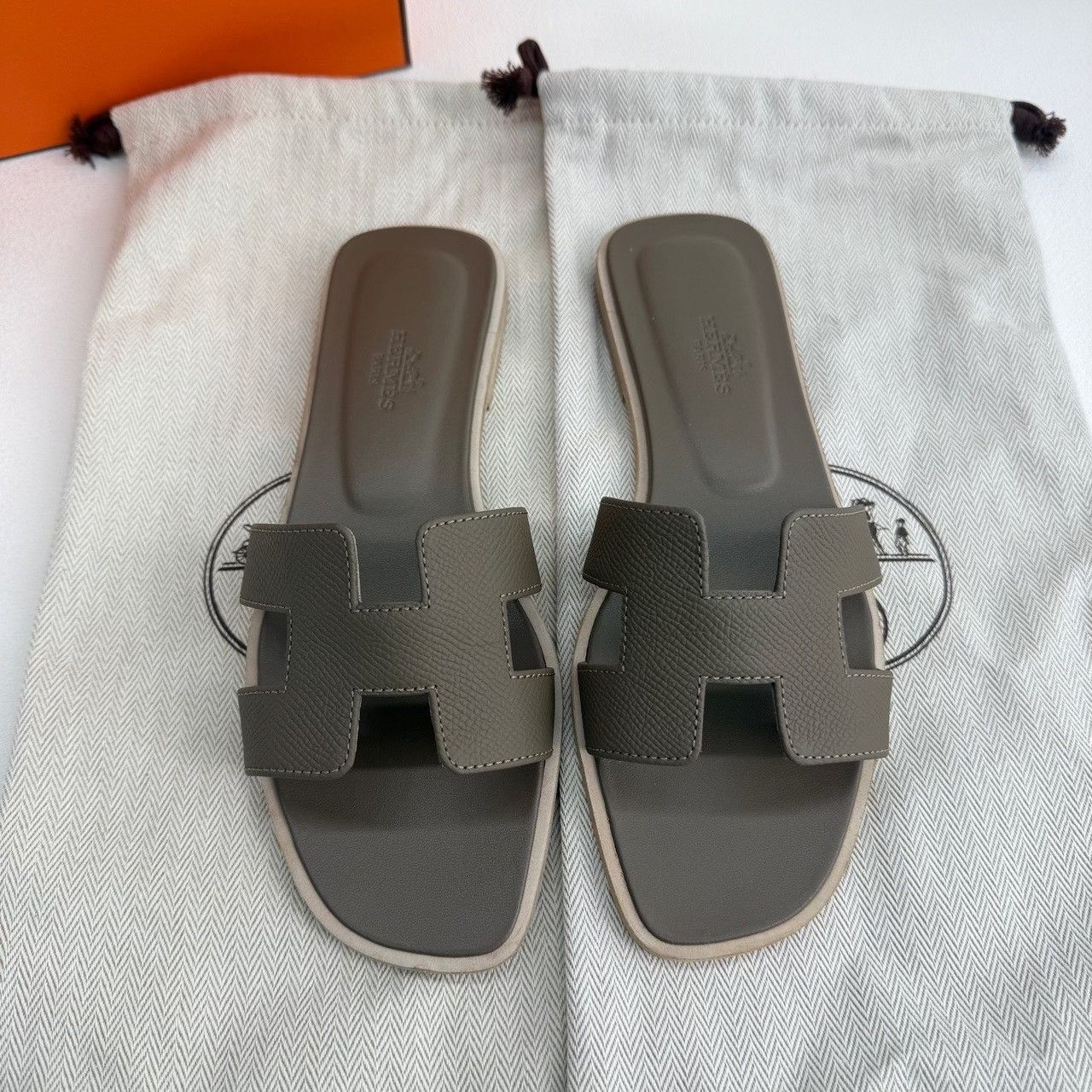 Hermes Hermes Oran Sandals Size 36 Size US 6 / IT 36 - 3 Thumbnail