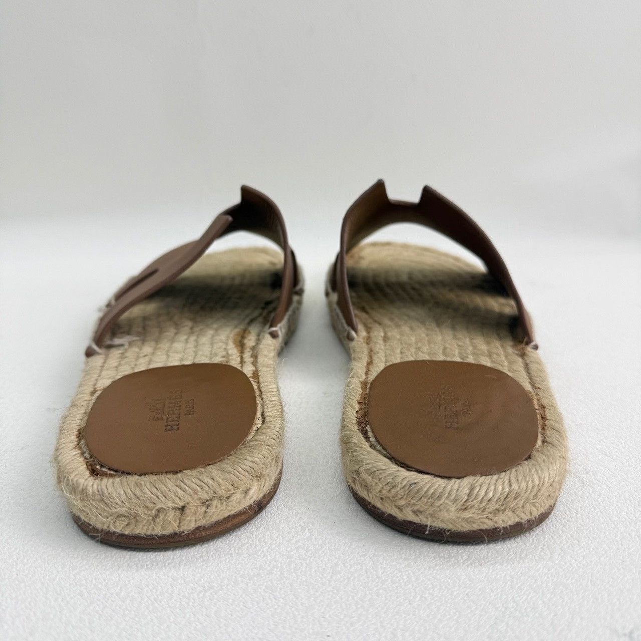 Hermes Hermès Antigua H-Cutout Leather Sandals Size 40 Size US 10 / IT 40 - 6 Thumbnail