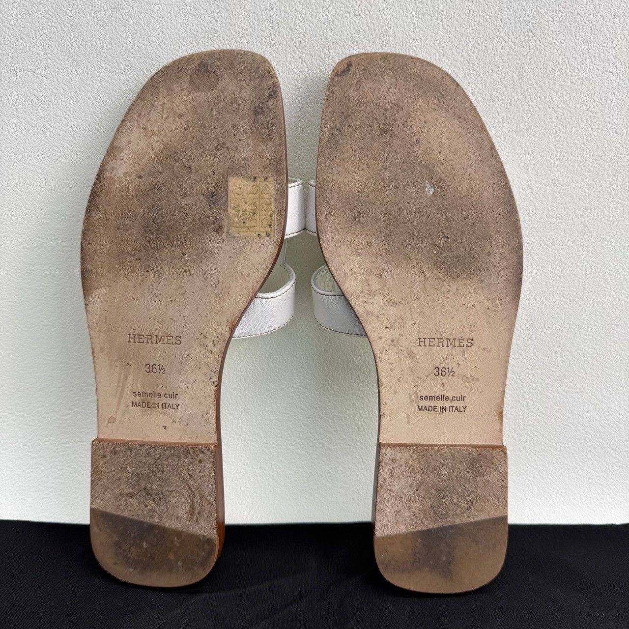 Hermes Hermes Oran Sandals Size 36.5 Size US 5.5 / IT 35.5 - 8 Thumbnail