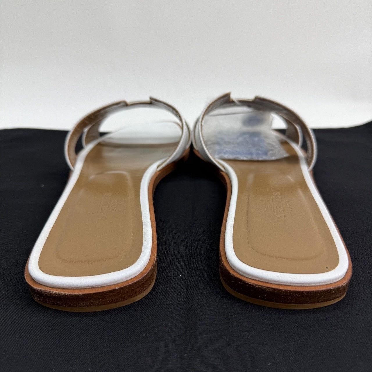 Hermes Hermes Oran Leather Sandals Size 38 Size US 8 / IT 38 - 6 Thumbnail