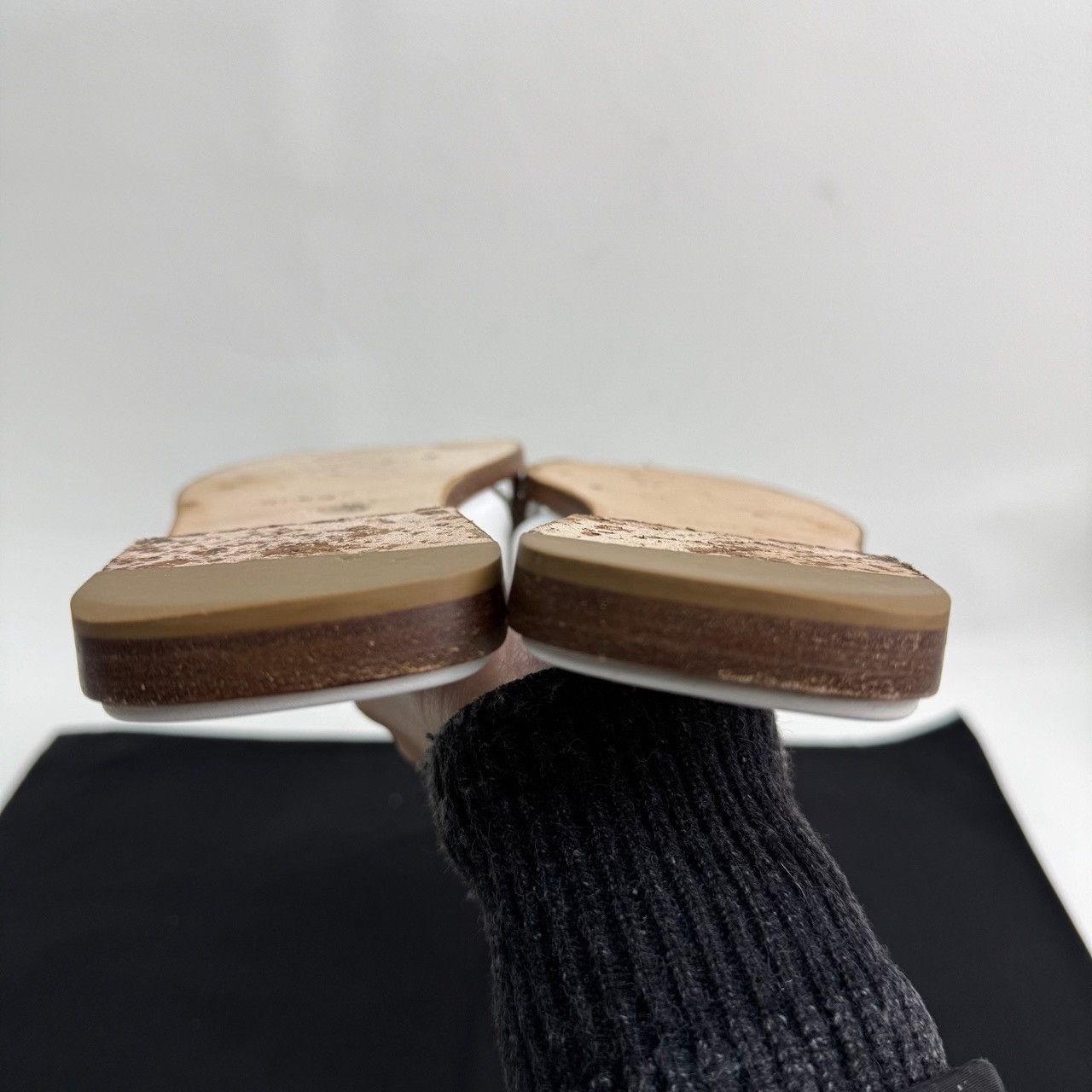 Hermes Hermes Oran Leather Sandals Size 38 Size US 8 / IT 38 - 7 Thumbnail