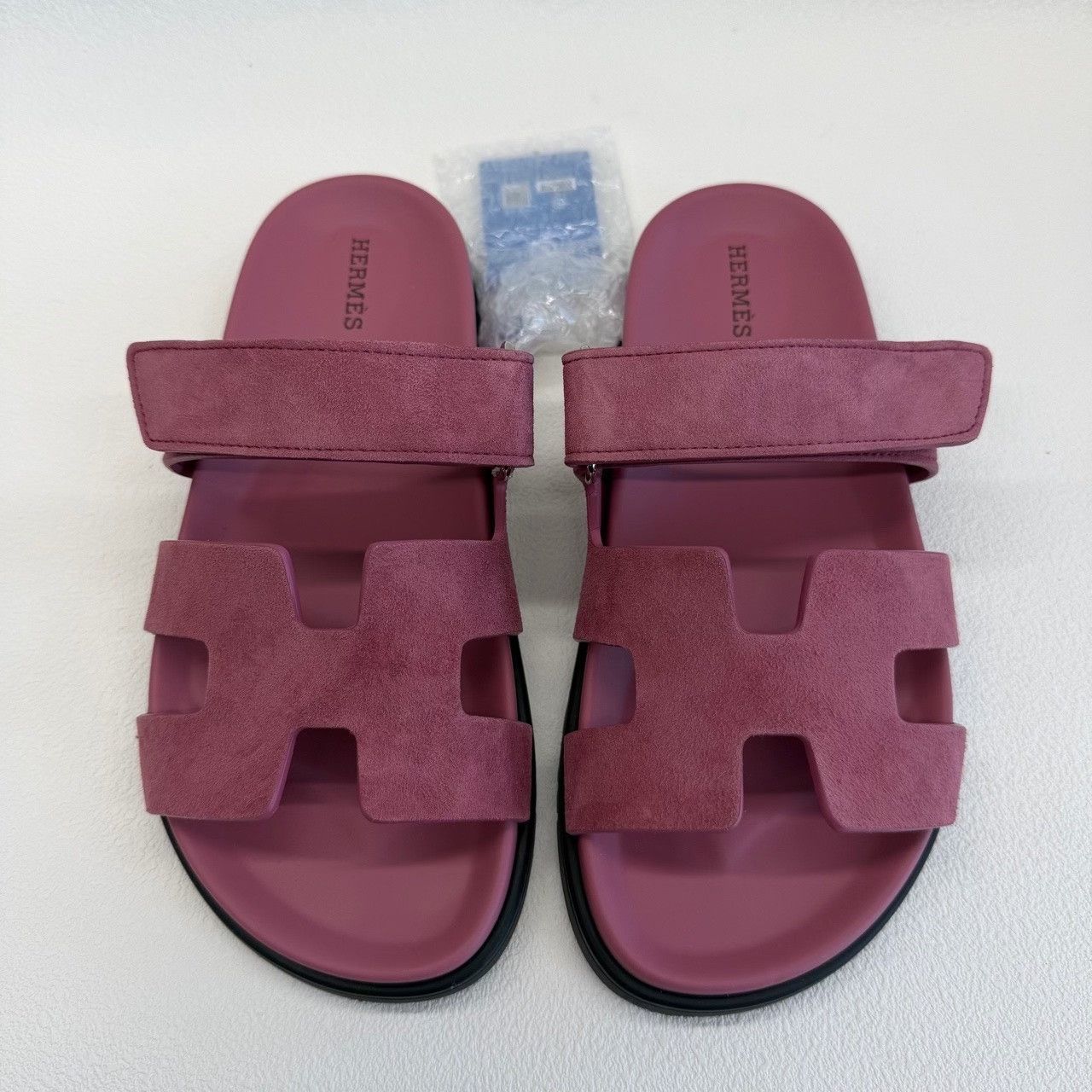 Hermes Hermes Chypre Suede Sandals Pink Size 37.5 Size US 7.5 / IT 37.5 - 3 Thumbnail
