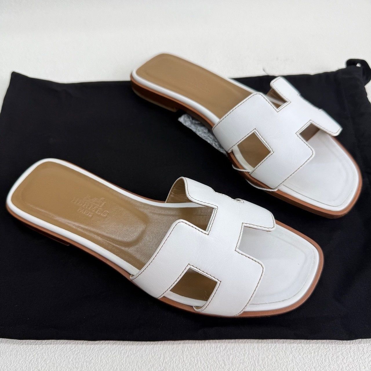 Hermes Hermès Oran Sandals Size 35.5 Size US 5.5 / IT 35.5 - 4 Thumbnail