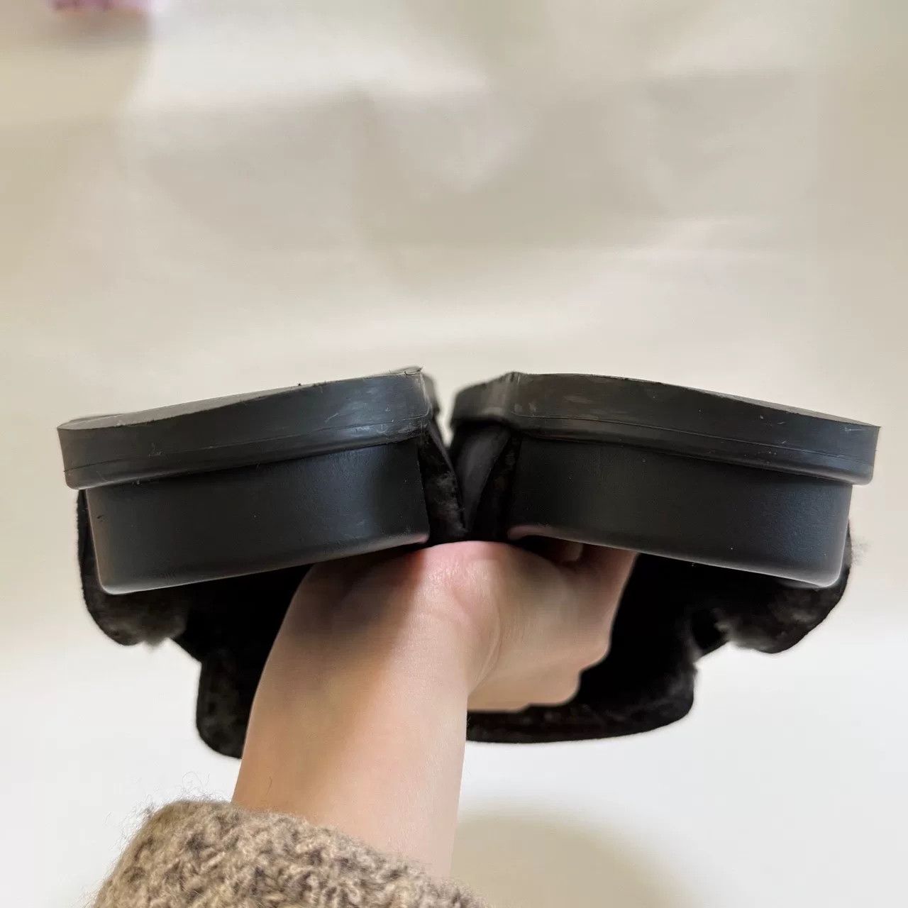 Hermes Hermes Shearling Mules Size 37 Size US 7 / IT 37 - 6 Thumbnail