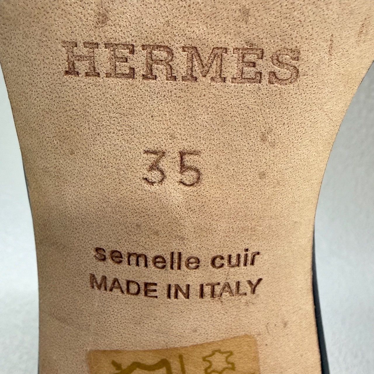 Hermes Hermès Oasis Leather Sandals Black Size 35 Size US 5 / IT 35 - 9 Thumbnail