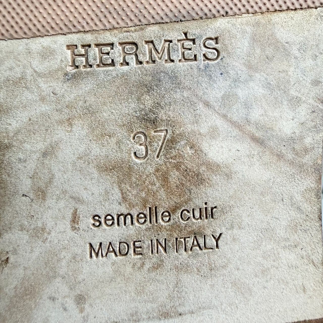 Hermes Hermes Oran Leather Sandals Size 37 Size US 7 / IT 37 - 10 Thumbnail