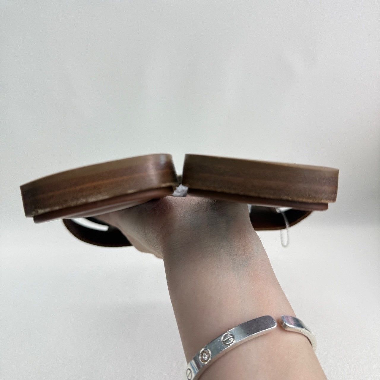 Hermes Hermès Oran Leather Sandals Brown Size 37 Size US 7 / IT 37 - 7 Thumbnail