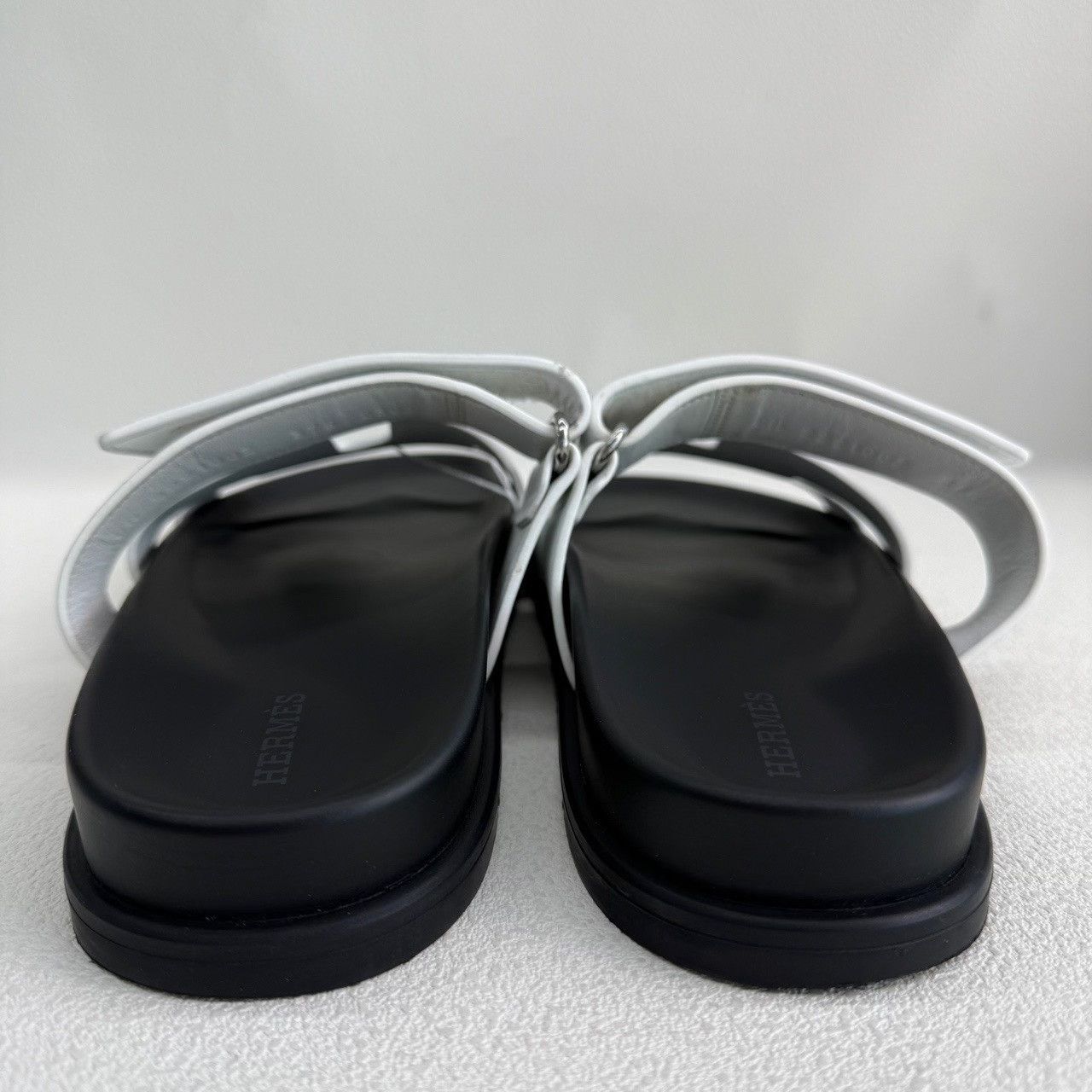 Hermes Hermes Chypre Sandals Size 37.5 Size US 7.5 / IT 37.5 - 6 Thumbnail