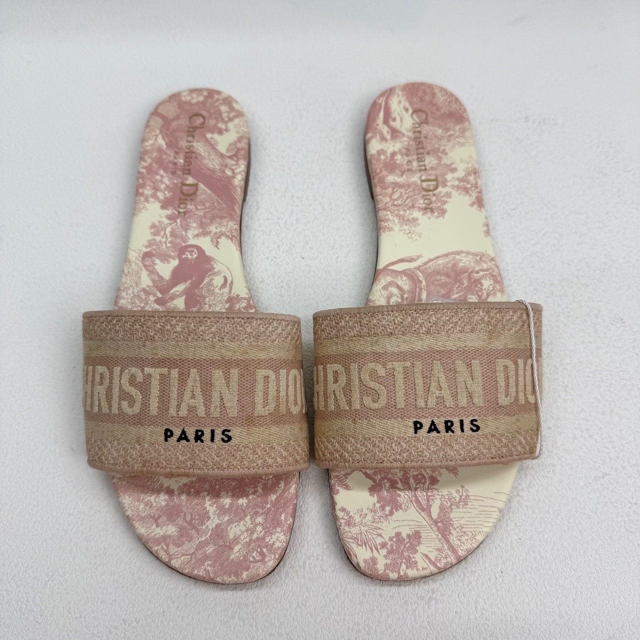 Dior Dior Dway Embroidered Slides Size 38 Size US 8 / IT 38 - 6 Thumbnail