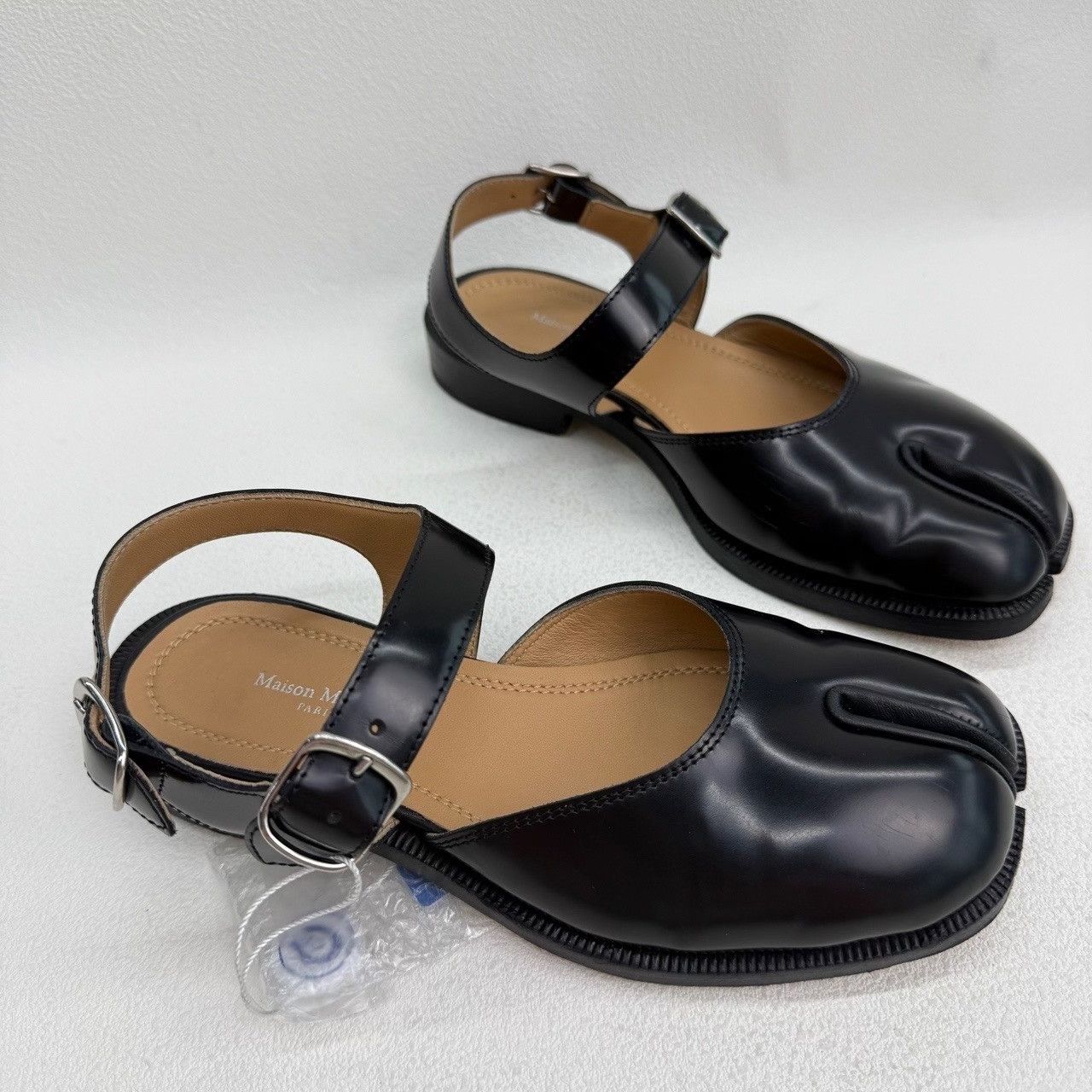Maison Margiela Maison Margiela Tabi Mary Jane Flats Size 35.5 Size US 5.5 / IT 35.5 - 4 Thumbnail