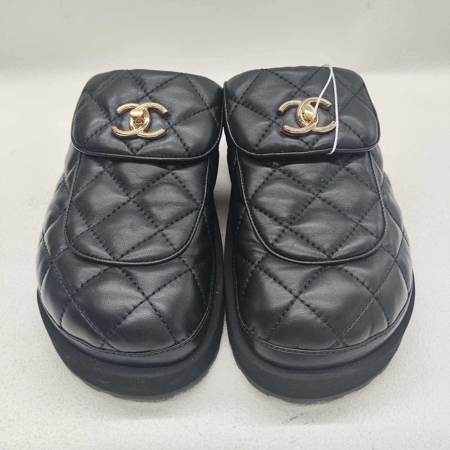 Chanel Chanel Quilted Logo Slip On Sandals Size 38 Size US 8 / IT 38 - 3 Thumbnail