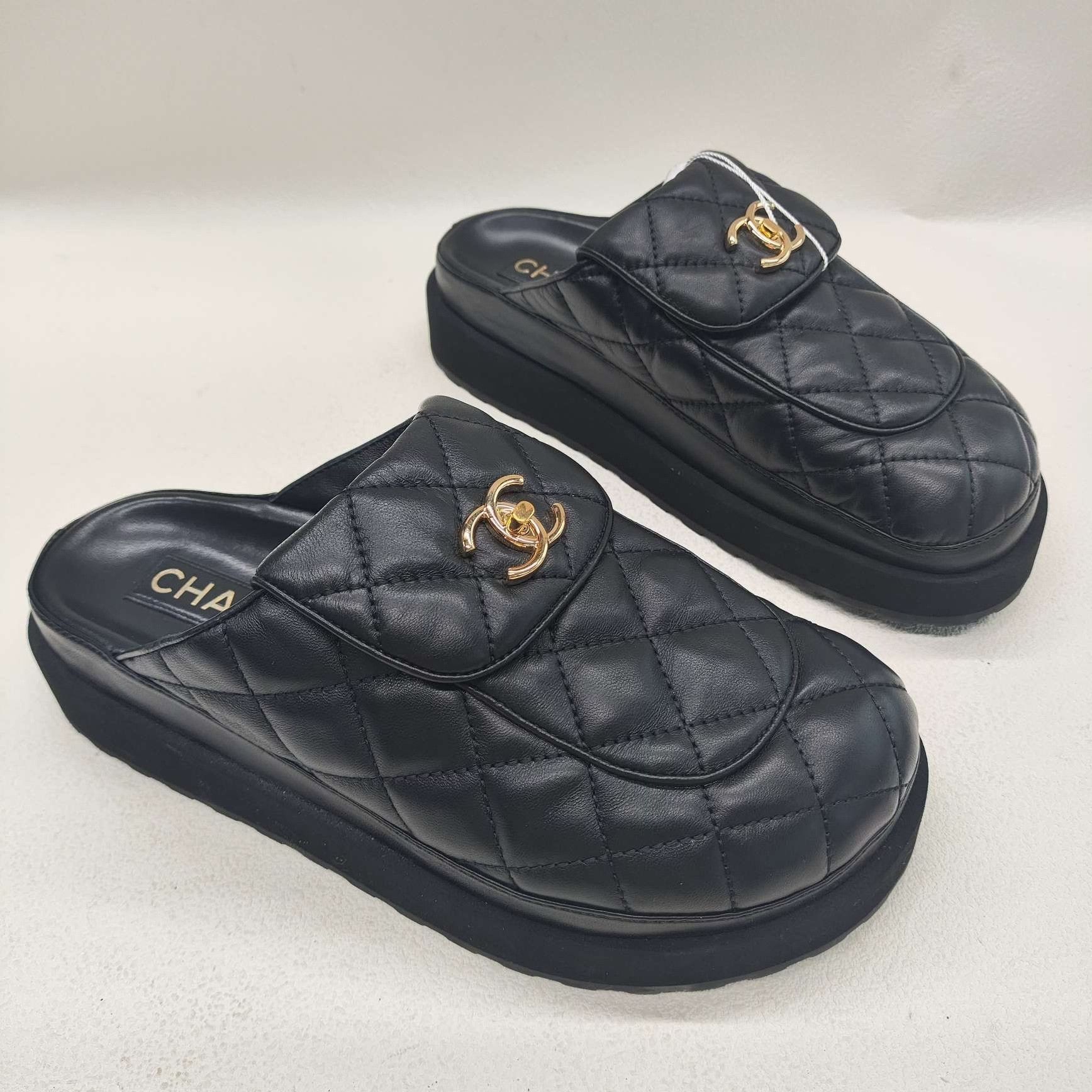 Chanel Chanel Quilted Logo Slip On Sandals Size 38 Size US 8 / IT 38 - 4 Thumbnail