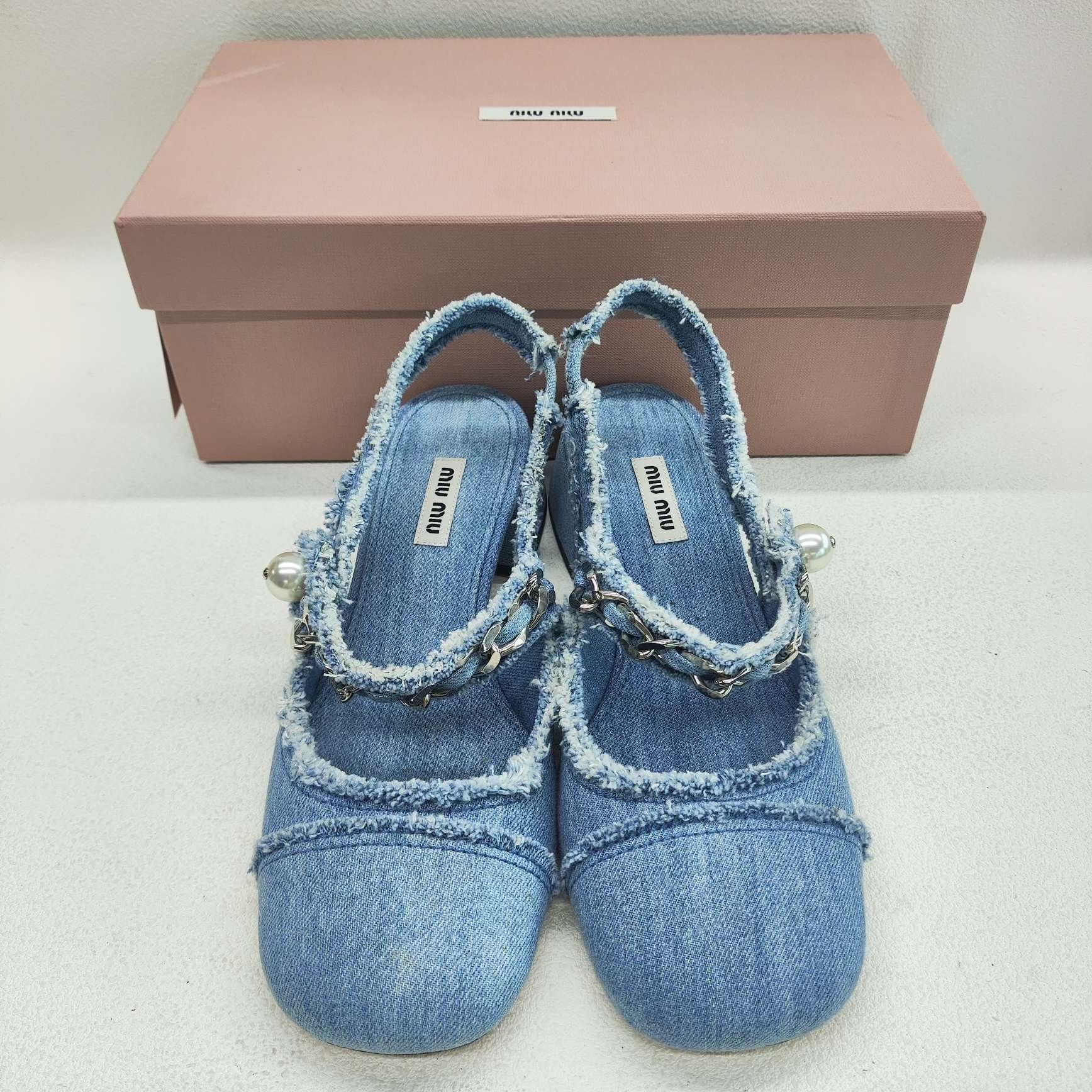 Miu Miu Miu Miu Denim Pearl Chain Slingback Heels Size 37.5 Size US 7.5 / IT 37.5 - 3 Thumbnail