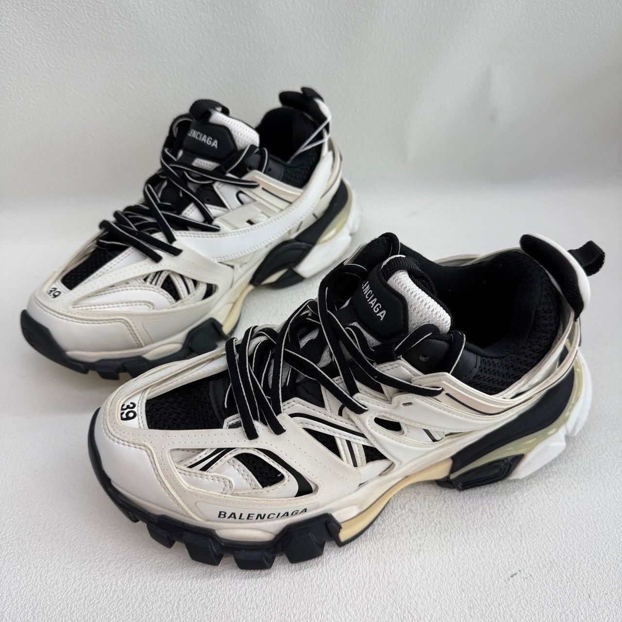 Balenciaga Balenciaga Track Sneakers Size 6 Size US 6 / EU 39 - 2 Thumbnail