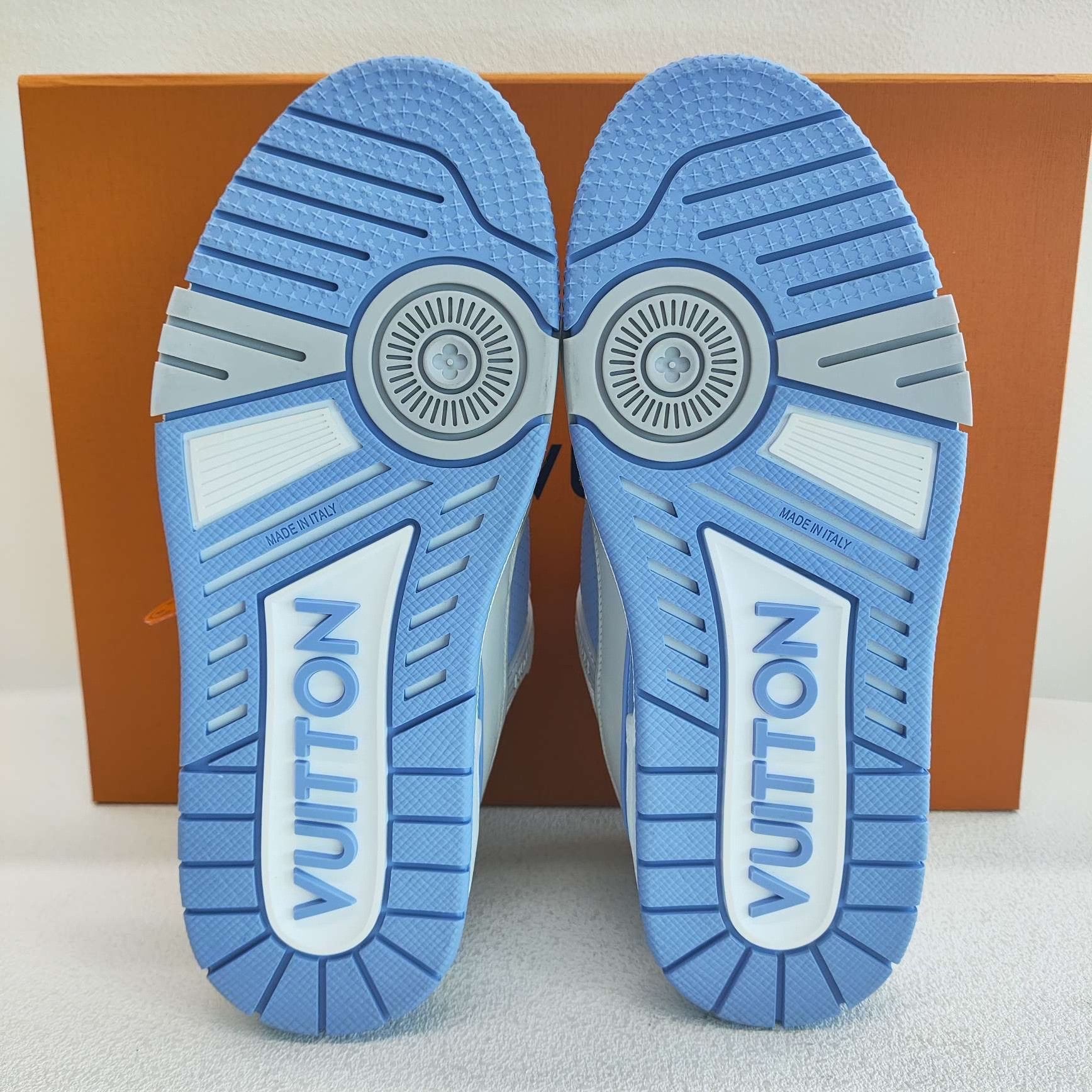Louis Vuitton Louis Vuitton Trainer Low-Top Sneakers Size 36 Size US 6 / IT 36 - 8 Thumbnail