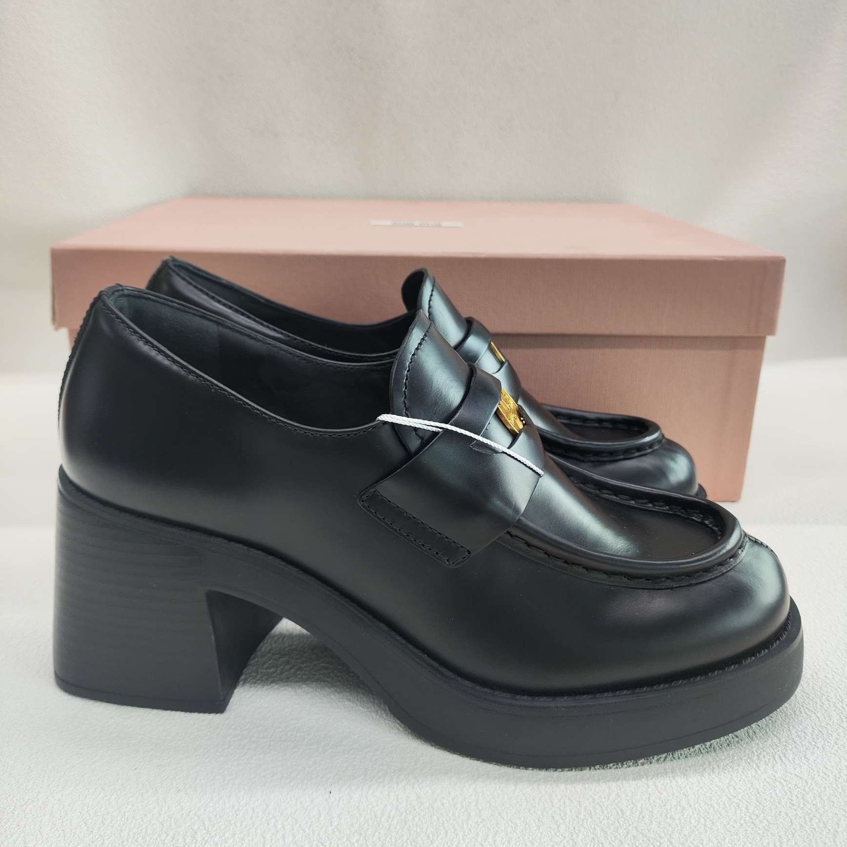 Miu Miu Miu Miu Leather Penny Block Heel Loafers Size 35.5 Size US 5.5 / IT 35.5 - 5 Thumbnail