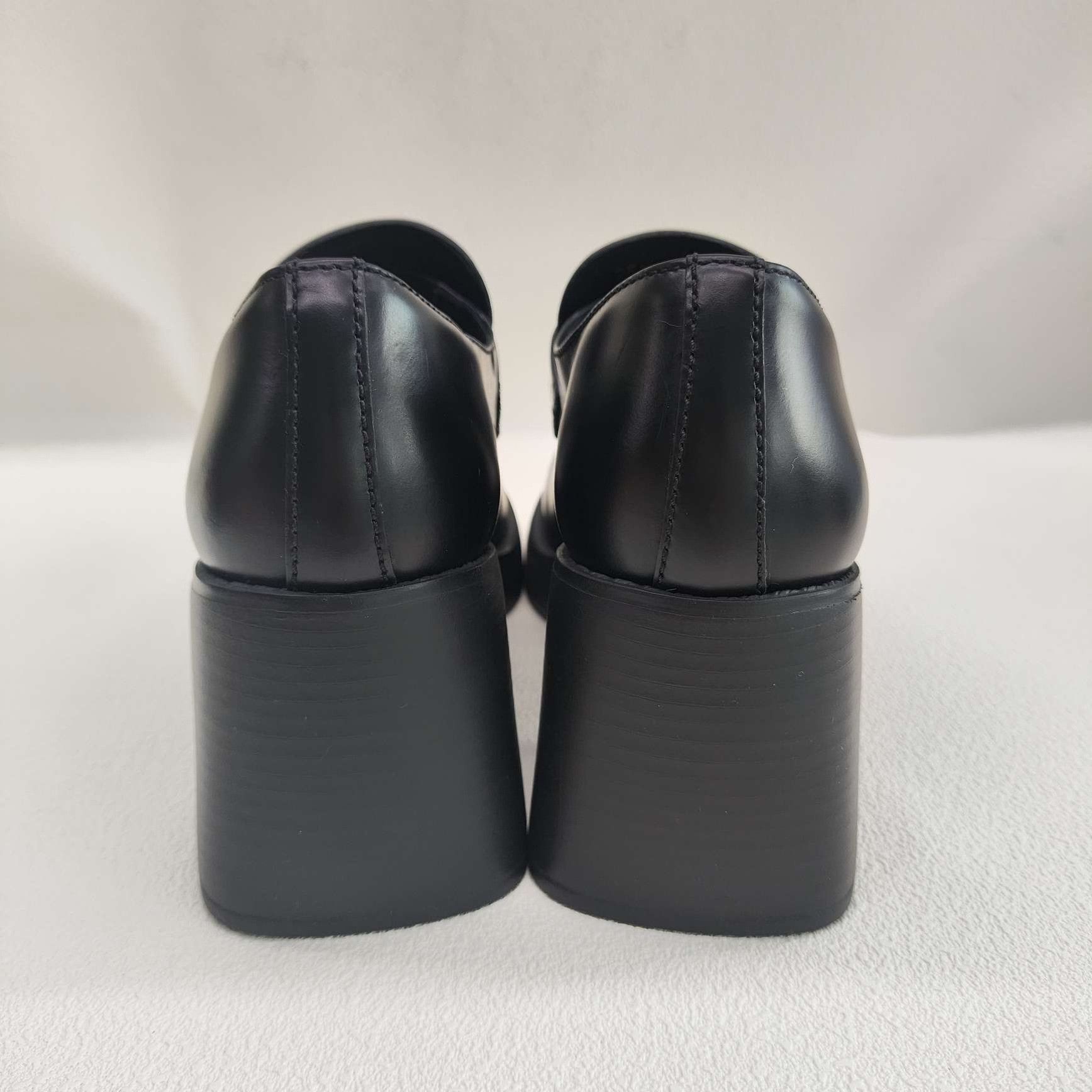 Miu Miu Miu Miu Leather Penny Block Heel Loafers Size 35.5 Size US 5.5 / IT 35.5 - 6 Thumbnail