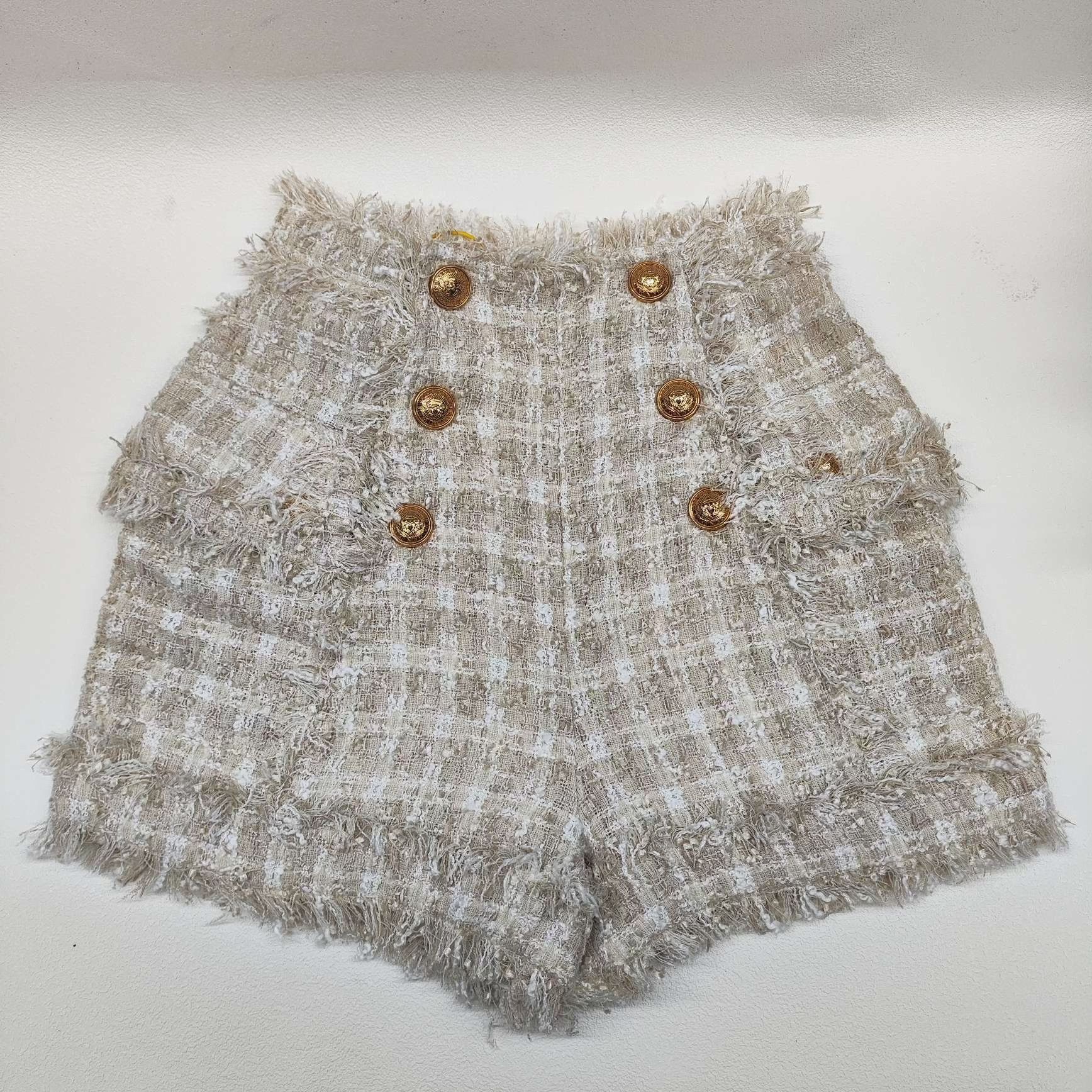 Balmain Balmain Tweed Gold Button Shorts Size 34 Size 25" / US 0 / IT 36 - 2 Thumbnail