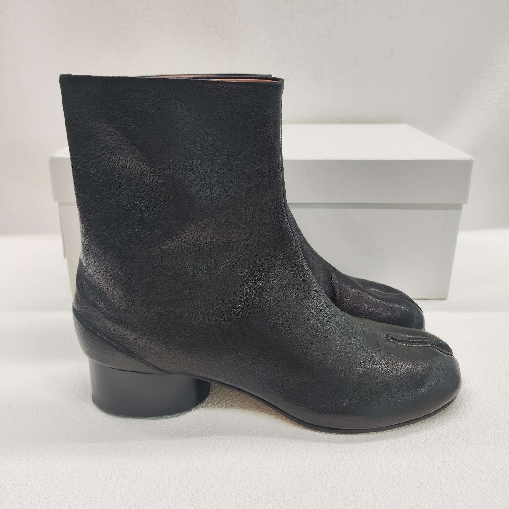 Maison Margiela Maison Margiela Black Leather Tabi Boots Size 36 Size US 6 / IT 36 - 5 Thumbnail