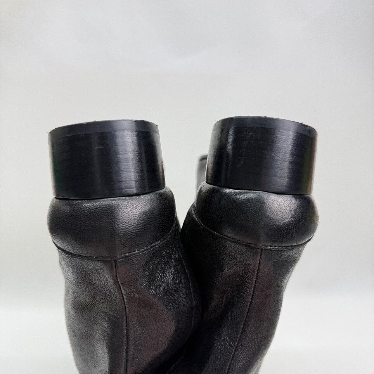 Maison Margiela Maison Margiela Black Tabi Boots Size 36 Size US 6 / IT 36 - 7 Thumbnail