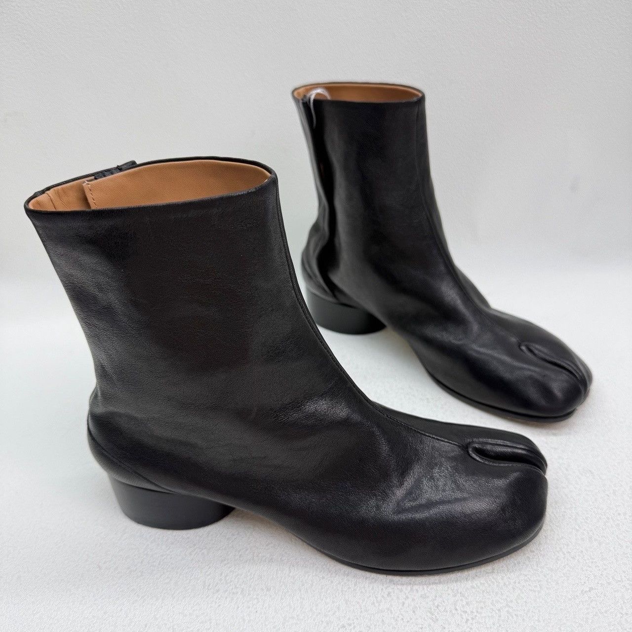 Maison Margiela Maison Margiela Black Tabi Boots Size 36 Size US 6 / IT 36 - 4 Thumbnail