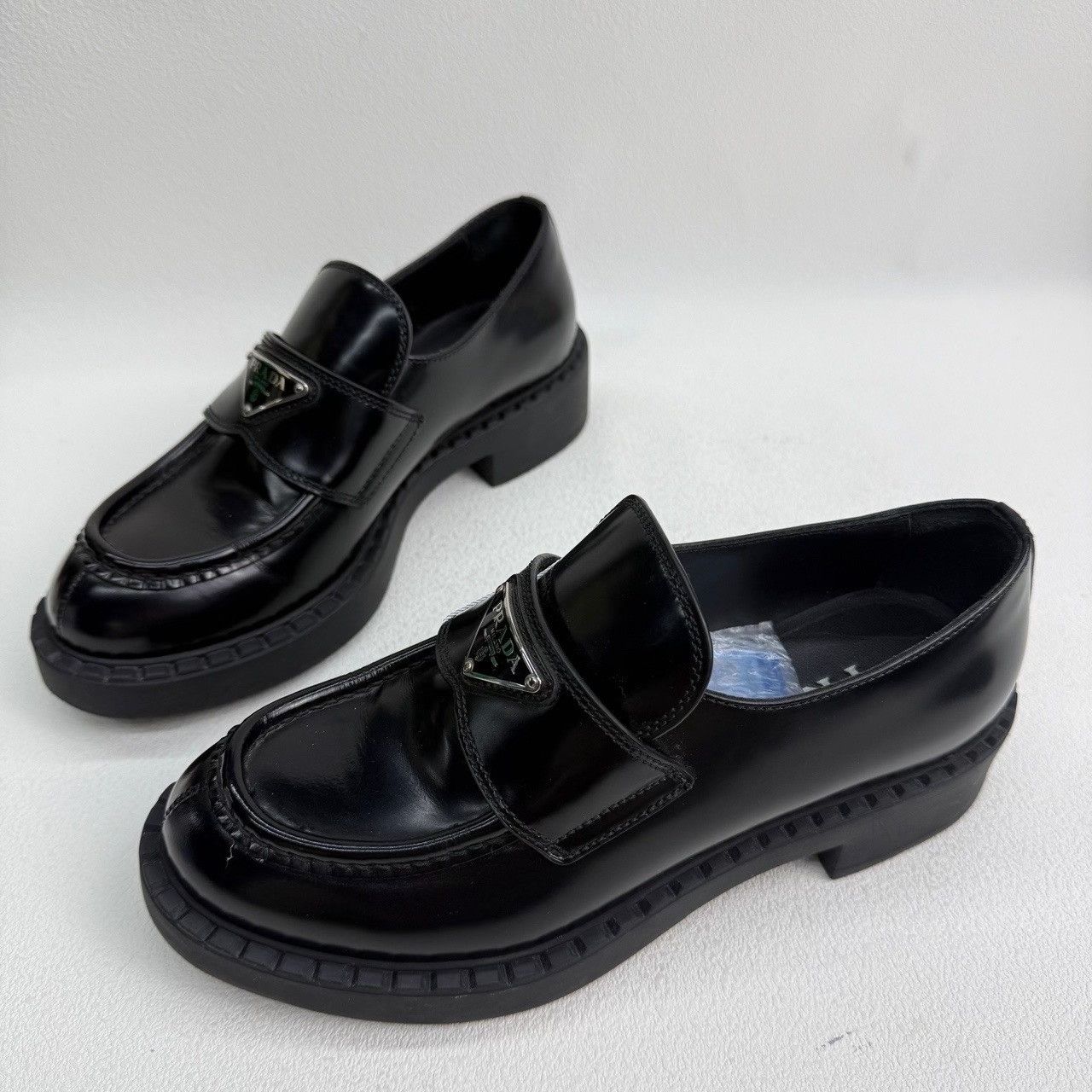 Prada Prada Triangle Logo Loafers Size 36.5 Size US 6.5 / IT 36.5 - 2 Thumbnail