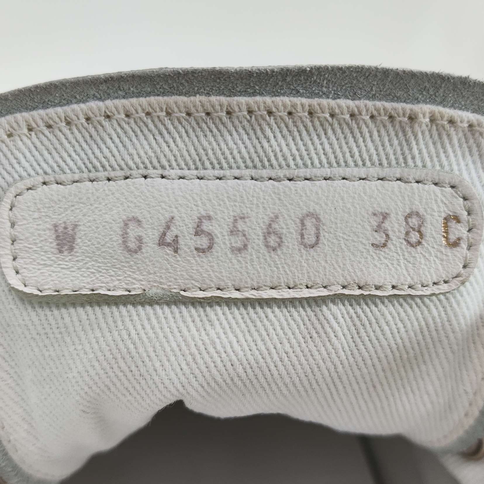 Chanel Chanel CC Logo Platform Sneakers Size 38 Size US 8 / IT 38 - 7 Thumbnail