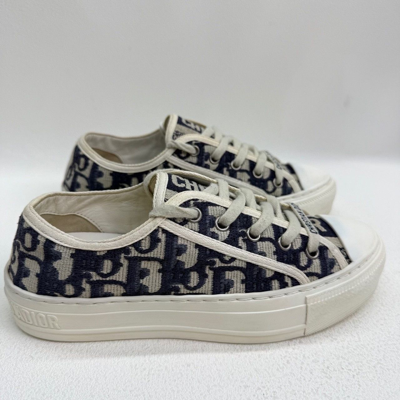 Dior Dior Oblique Walk'n'Dior Low-Top Sneakers Size 35.5 Size US 5.5 / IT 35.5 - 5 Thumbnail