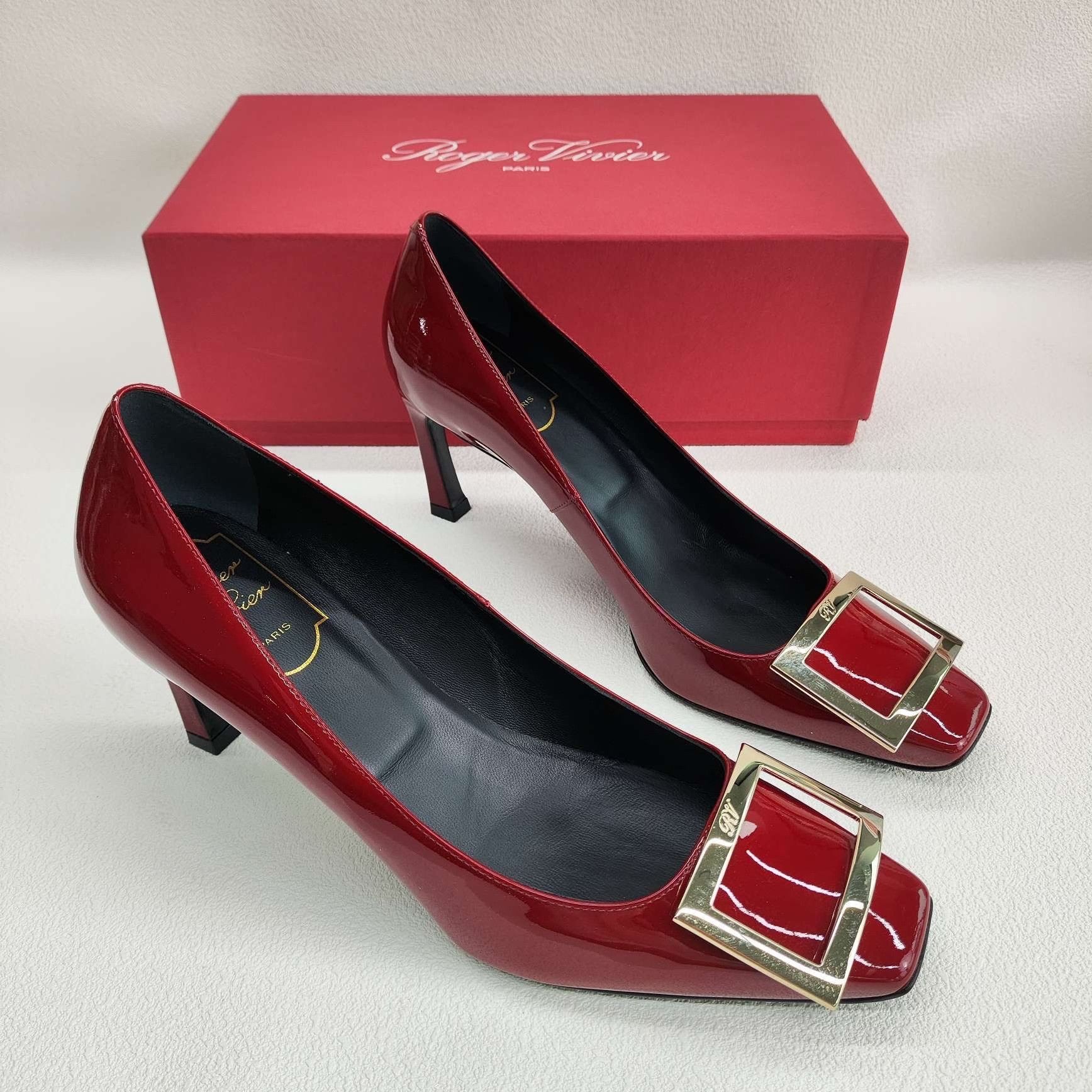 Roger Vivier Roger Vivier Belle Vivier Patent Leather Pumps Size 38 Size US 8 / IT 38 - 4 Thumbnail