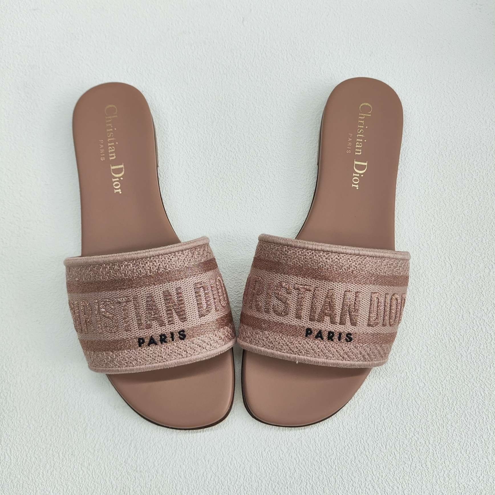 Dior Dior Dway Embroidered Slides Size 36 Size US 6 / IT 36 - 9 Thumbnail