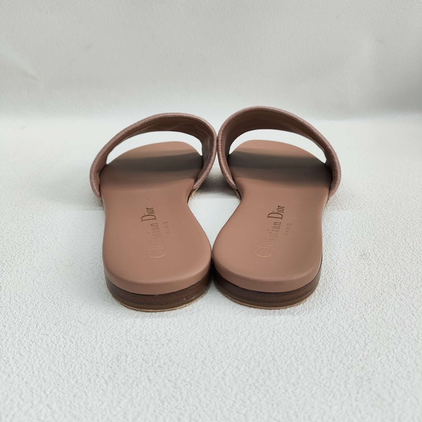 Dior Dior Dway Embroidered Slides Size 36 Size US 6 / IT 36 - 6 Thumbnail