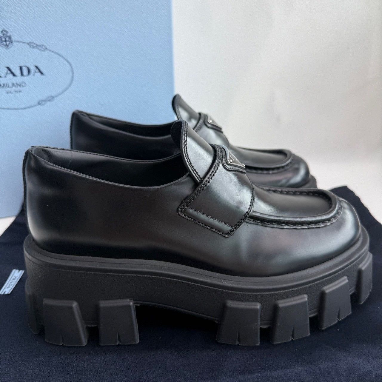 Prada Prada Monolith Leather Loafers Size 35.5 Size US 5.5 / IT 35.5 - 6 Thumbnail
