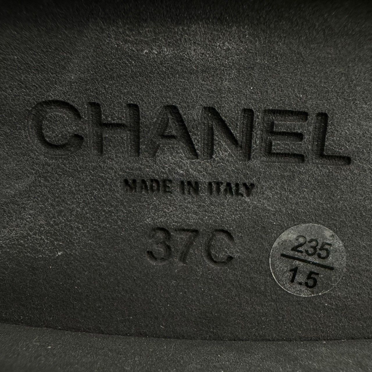Chanel Chanel Quilted Leather Loafers Size 37 Size US 7 / IT 37 - 10 Thumbnail